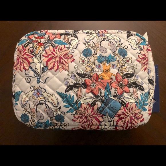 Vera Bradley Other - Herbology Harry Potter Vera Bradley Cord Organizer New!